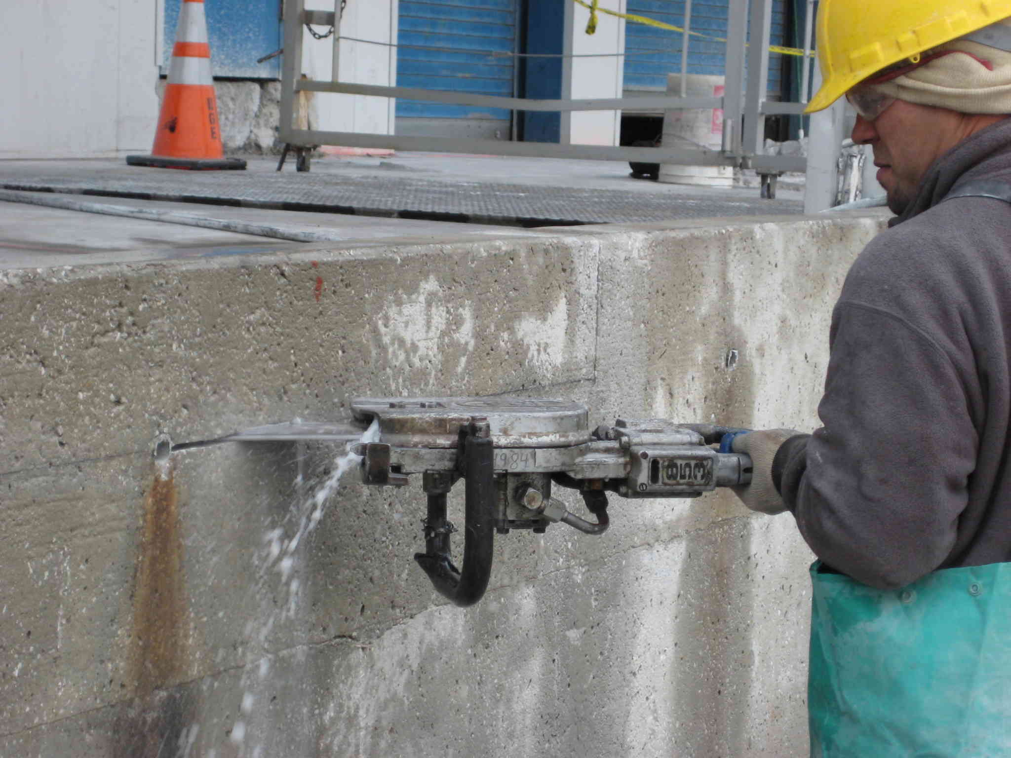 Horizontal shop concrete cutting