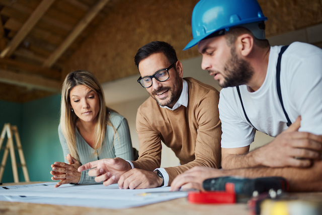 Don’t Risk It: The Benefits of Hiring a Fully Licensed and Insured Contractor 